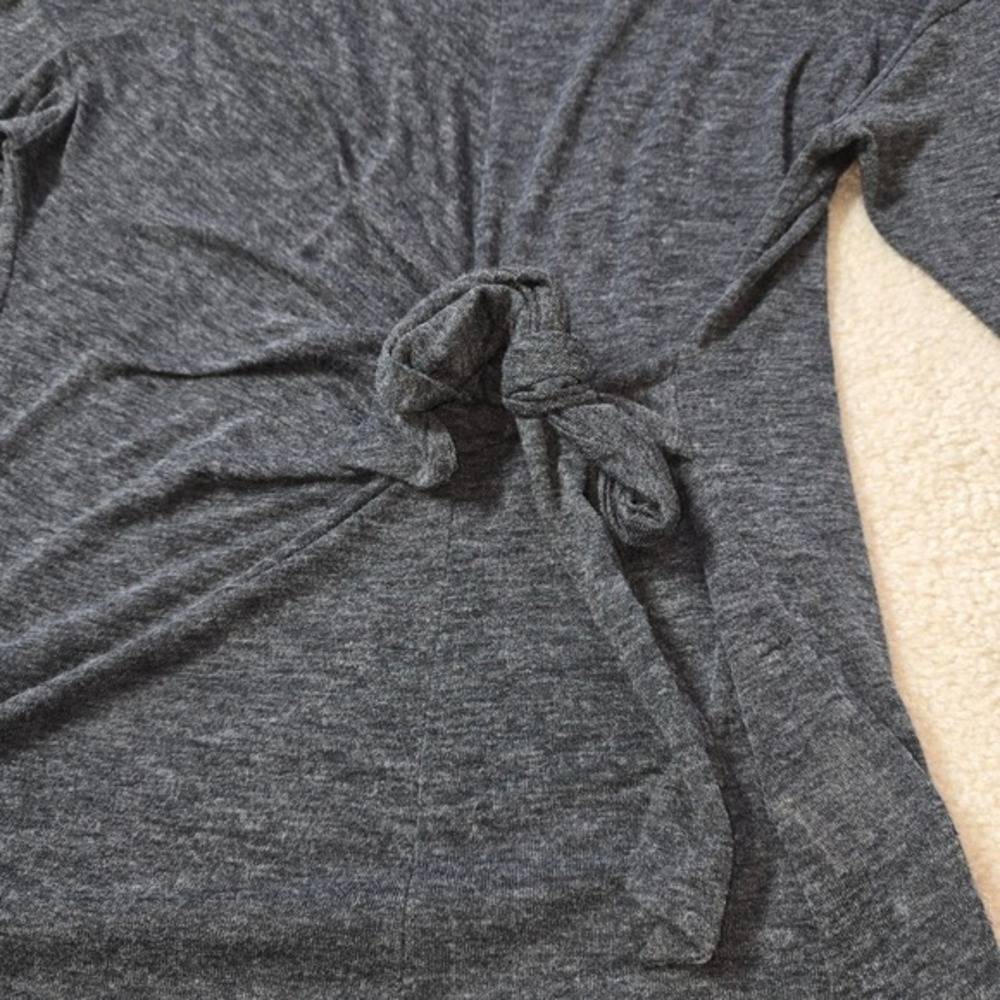 Express‎ Women Charcoal Gray Heathered Long Sleeve Twist Front Tie Tunic Top M - Picture 4 of 7